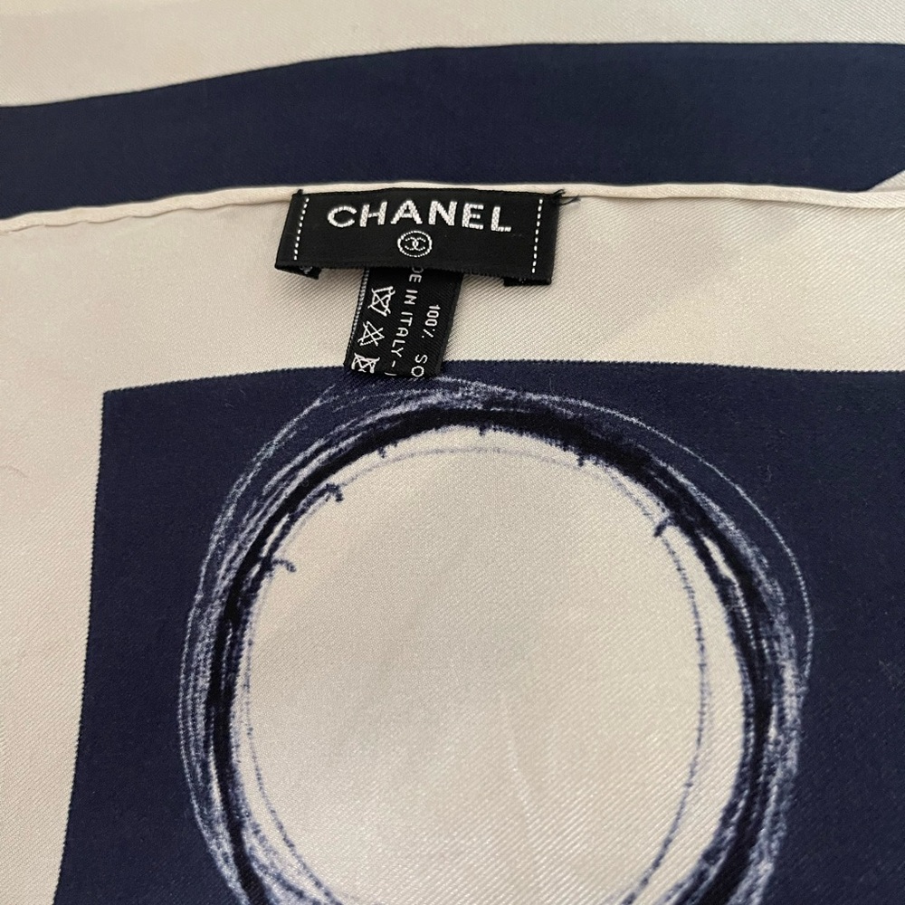 CHANEL CC Planet Navy Blue And Cream Silk Scarf. - Picture 7 of 9
